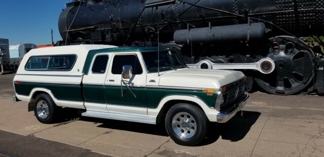 Ford F-250 1977 image number 2