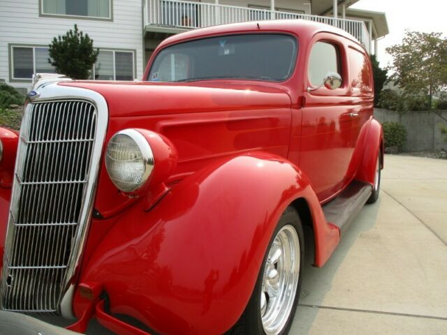 Ford Sedan Delivery 1935 image number 1