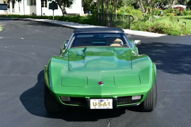 Chevrolet Corvette 1975 image number 32