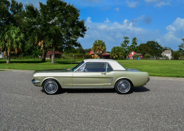 Ford Mustang 1966 image number 1