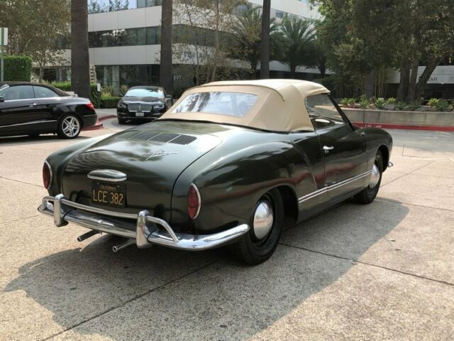 Volkswagen Karmann Ghia Convertible 1965 image number 13