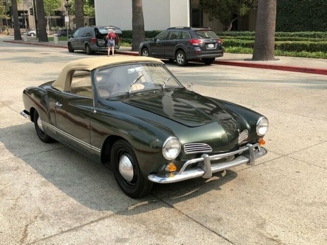 Volkswagen Karmann Ghia Convertible 1965 image number 30