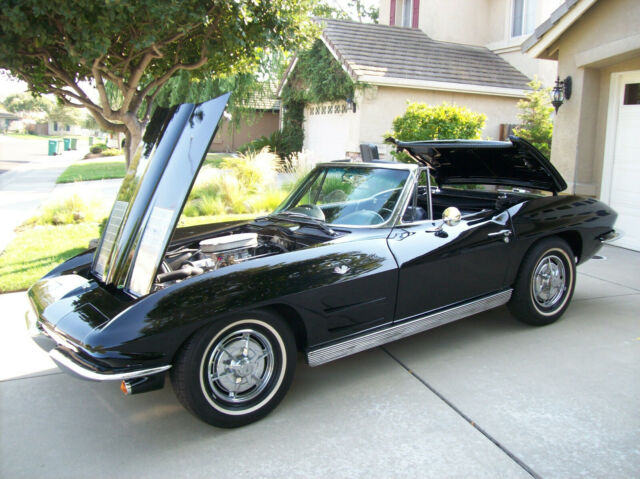 Chevrolet Corvette 1963 image number 21