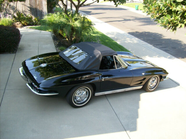 Chevrolet Corvette 1963 image number 30