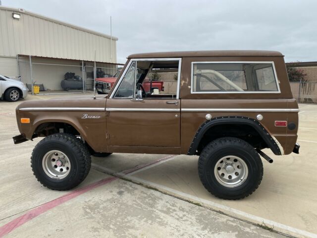 Ford Bronco 1974 image number 22