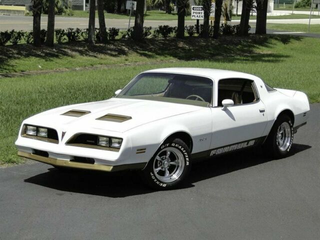 Pontiac Firebird 1978 image number 27