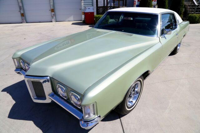 Pontiac Grand Prix 1969 image number 34