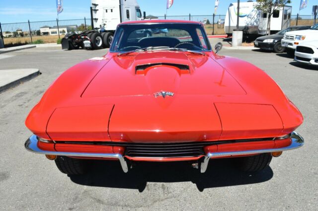 Chevrolet Corvette 1964 image number 30