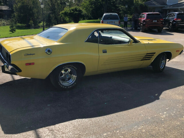 Dodge Challenger 1973 image number 22