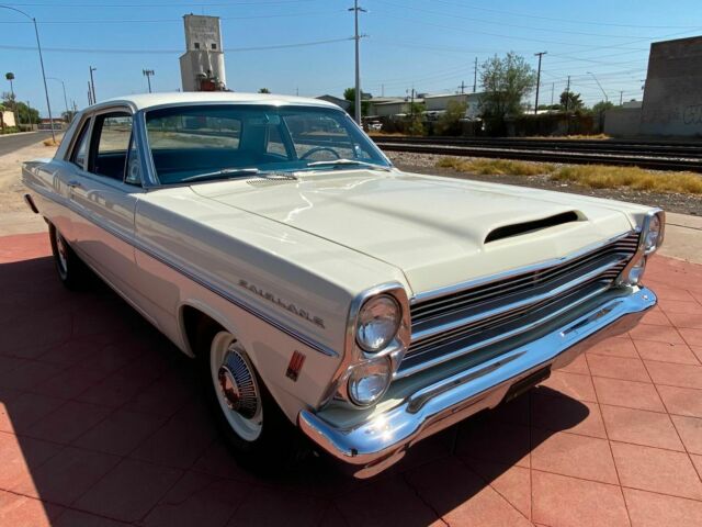 Ford Fairlane 1966 image number 0