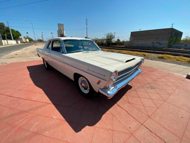 Ford Fairlane 1966 image number 5