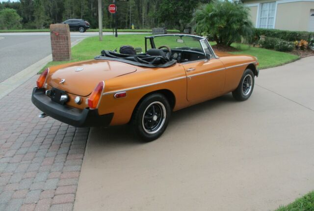 MG MGB 1979 image number 1