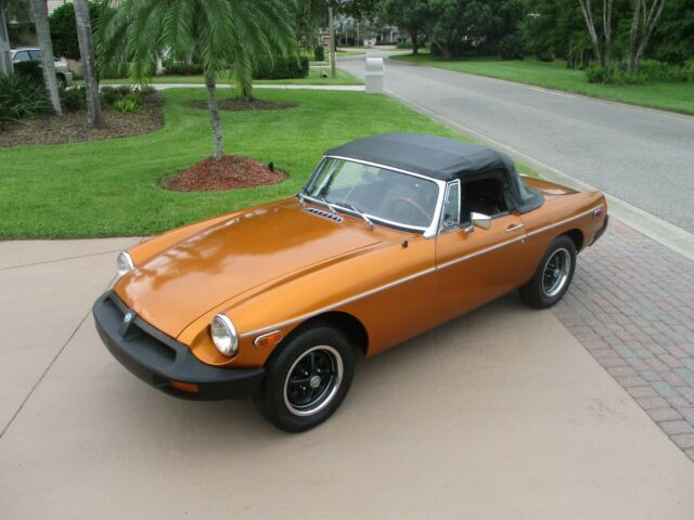 MG MGB 1979 image number 30