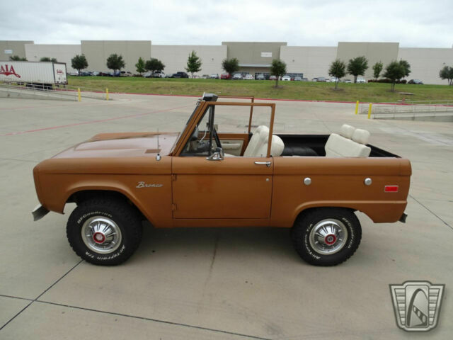 Ford Bronco 1973 image number 23