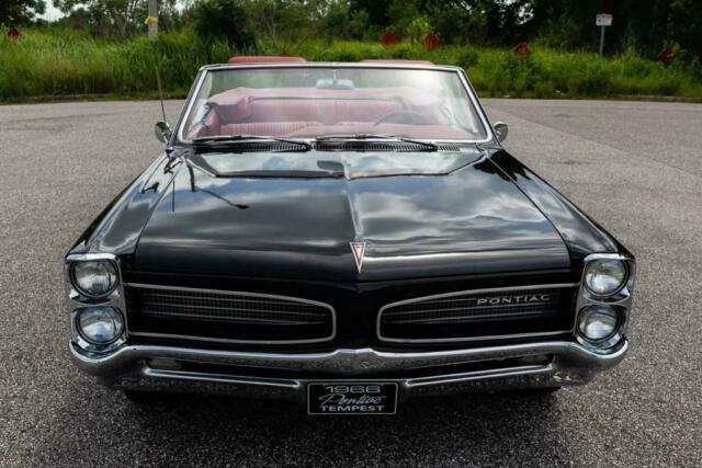 Pontiac Tempest Convertible 1966 image number 4