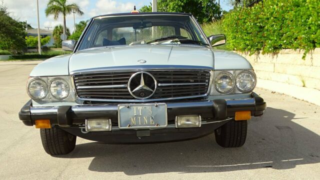 Mercedes-Benz SL-Class 1979 image number 11