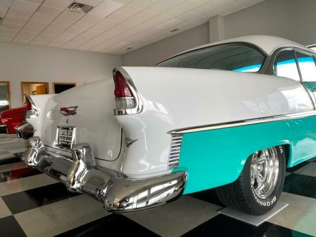 Chevrolet Bel Air/150/210 1955 image number 32