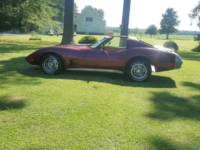 Chevrolet Corvette 1974 image number 11