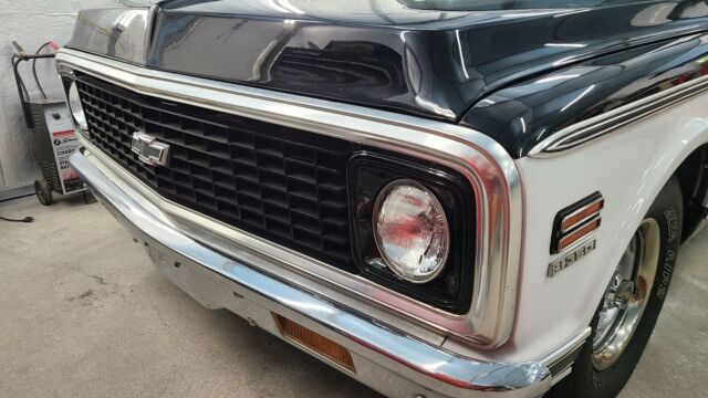 Chevrolet C10 1972 image number 33