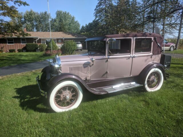 Ford Model A 1928 image number 1