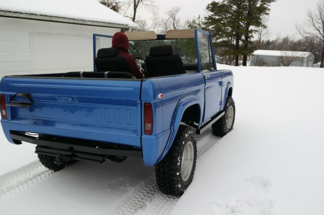 Ford Bronco 1969 image number 20