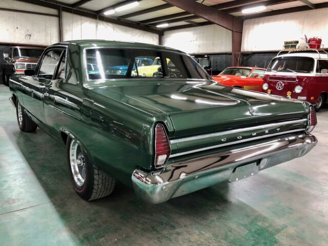 Mercury Comet 1967 image number 2