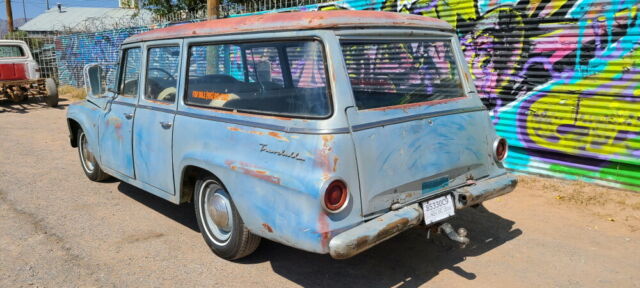 International Harvester Travelall 1965 image number 15