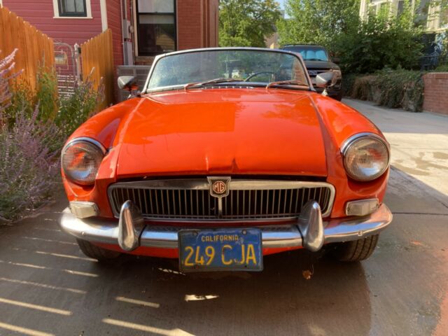 MG MGB 1964 image number 1