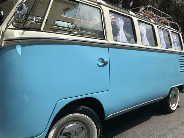 Volkswagen Bus/Vanagon 1973 image number 15