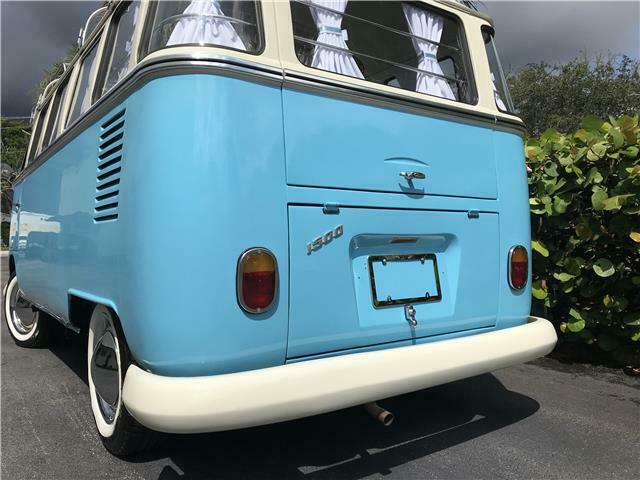 Volkswagen Bus/Vanagon 1973 image number 21