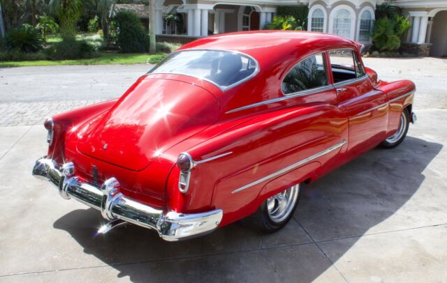 Oldsmobile Ninety-Eight 1950 image number 10