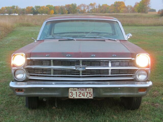 Ford Fairlane 1967 image number 2