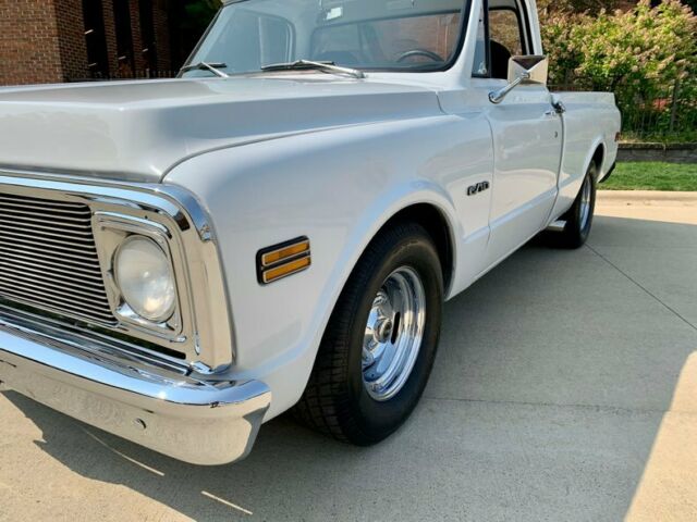 Chevrolet C-10 1970 image number 14