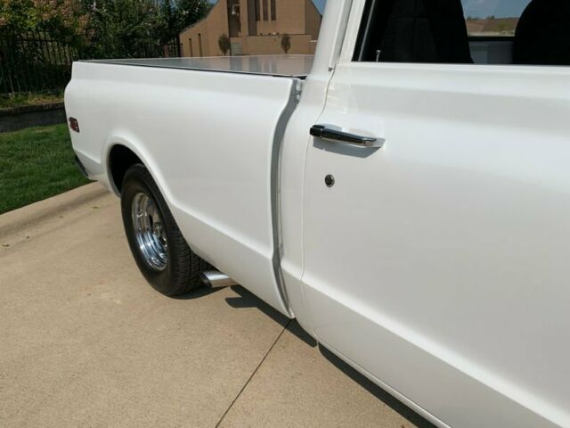 Chevrolet C-10 1970 image number 21