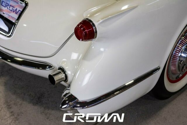 Chevrolet Corvette 1954 image number 39