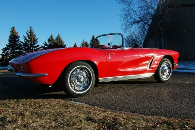 Chevrolet Corvette 1962 image number 10