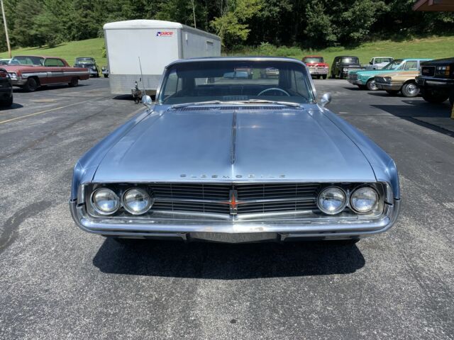 Oldsmobile Starfire 1962 image number 7