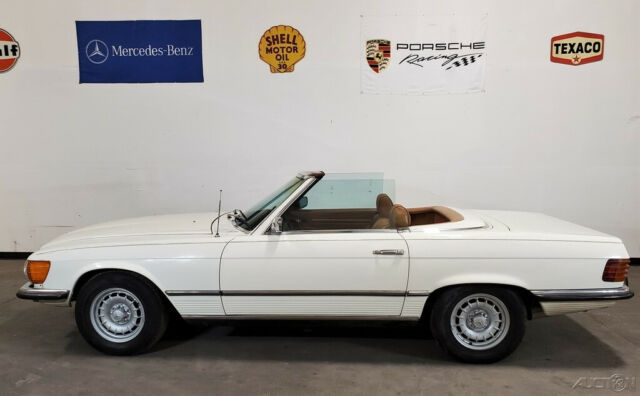 Mercedes-Benz SL-Class 1973 image number 6