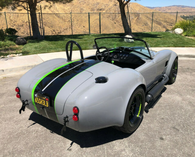 Shelby Cobra 1965 image number 25