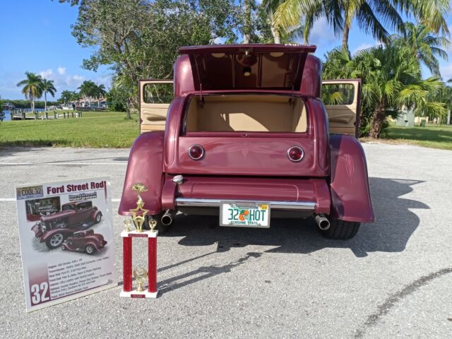 Ford Coupe 1932 image number 32