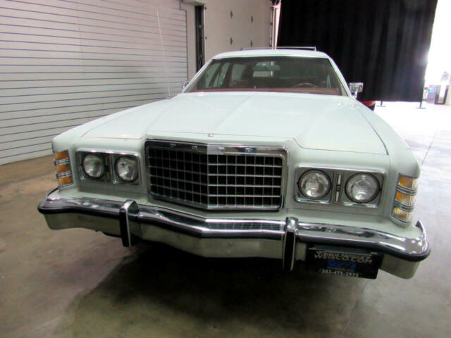 Ford LTD 1978 image number 10