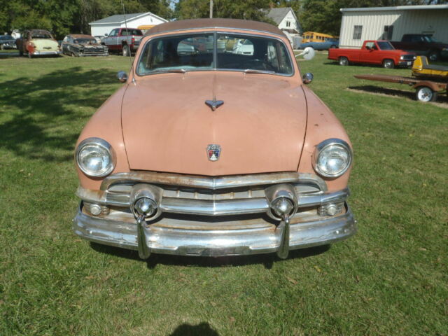 Ford Crestliner 1951 image number 1