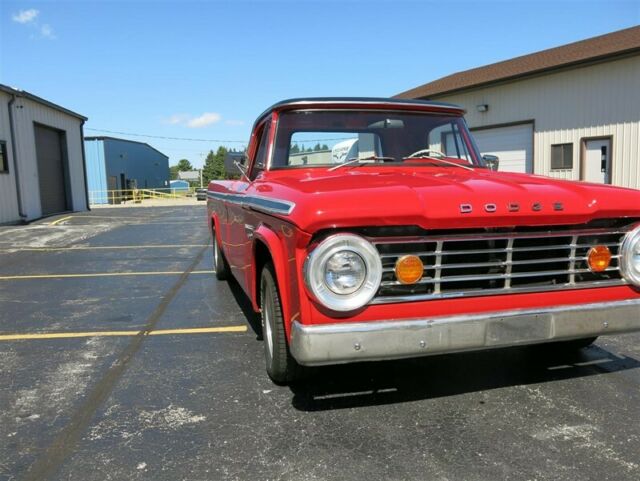 Dodge D100 Pickup, 440ci, 1966 image number 21