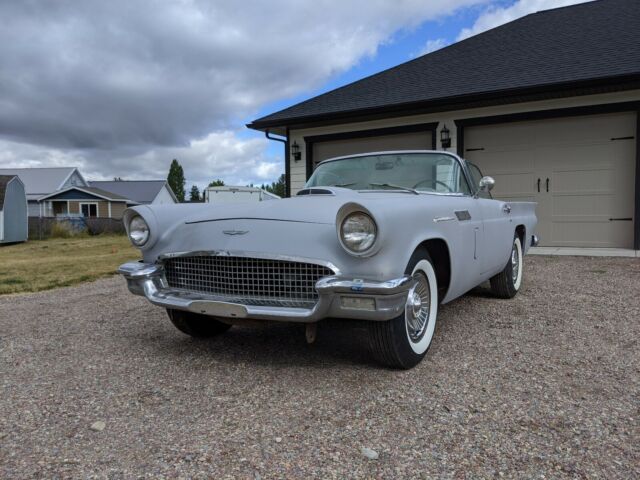 Ford Thunderbird 1957 image number 36