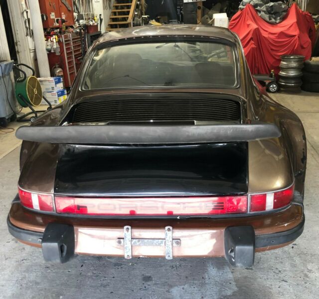 Porsche 911 1977 image number 23