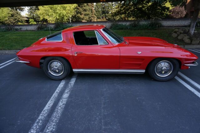 Chevrolet Corvette 1964 image number 1