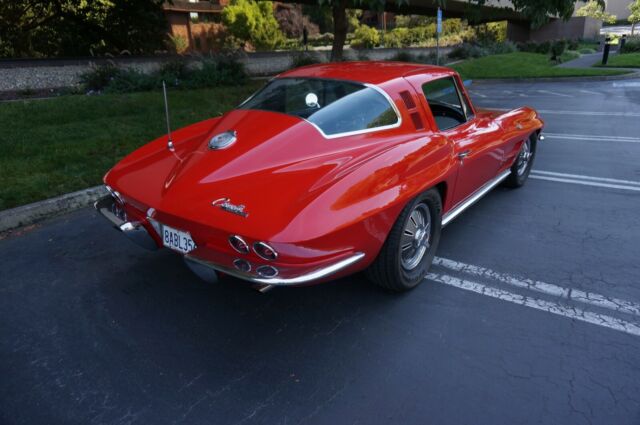 Chevrolet Corvette 1964 image number 2