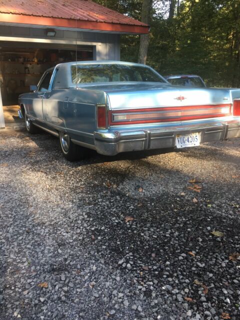 Lincoln Continental 1977 image number 17