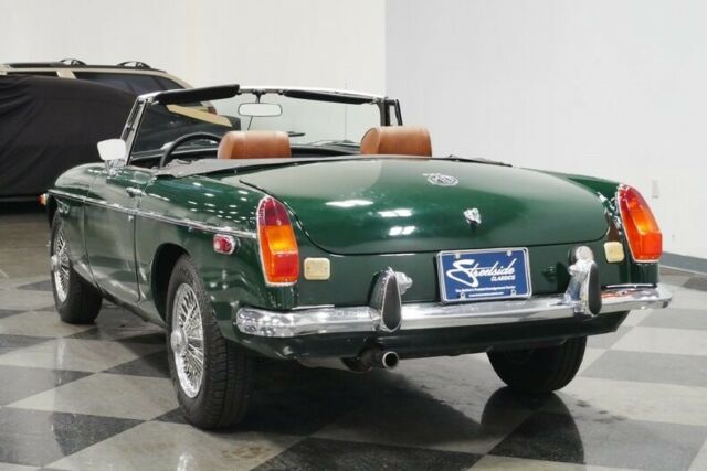 MG MGB 1971 image number 10