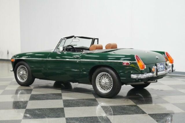 MG MGB 1971 image number 32